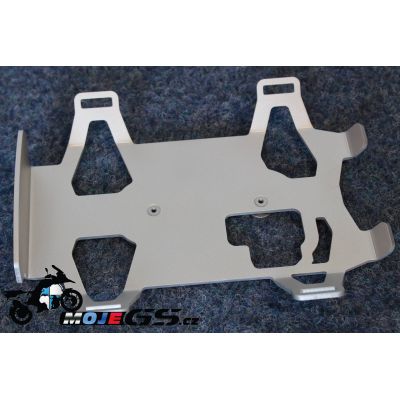 Plastový kanystr 2 litry včetně držáku na kufr