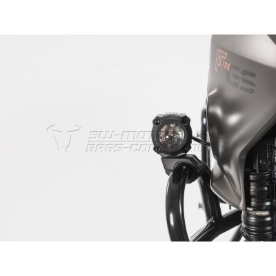 Držáky přídavných světel SW-Motech na padací rámy