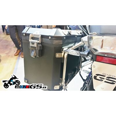 Černé originální hliníkové boční kufry pro R1250GS/A, R1200GS/A LC 2013-2018