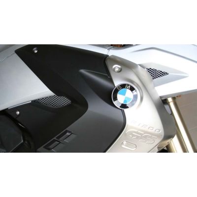 Hliníkové mřížky do bočních kapot pro BMW R1200GS 2008-2012